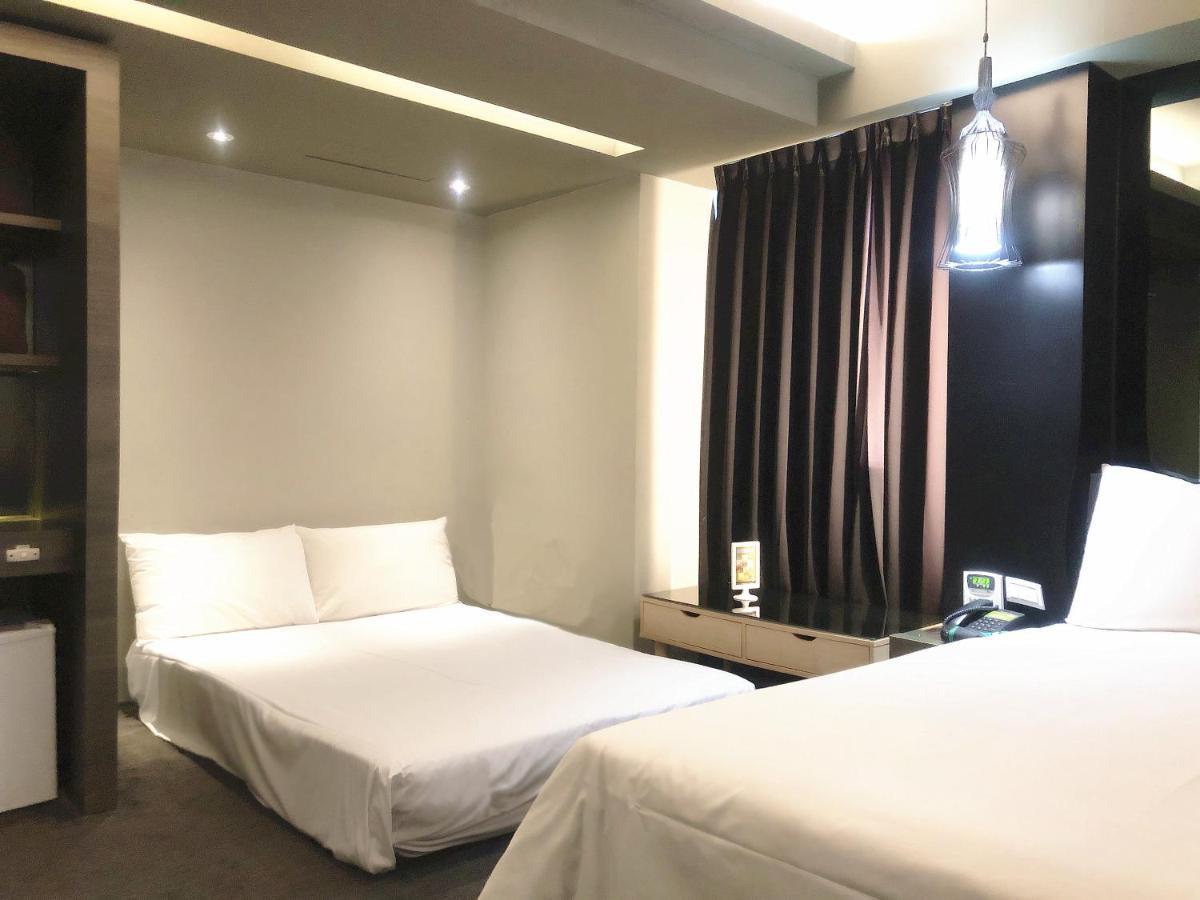 Kiwi Express Hotel - Jiuru Rd Kao-siung Exteriér fotografie